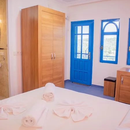Patara Blue 2*